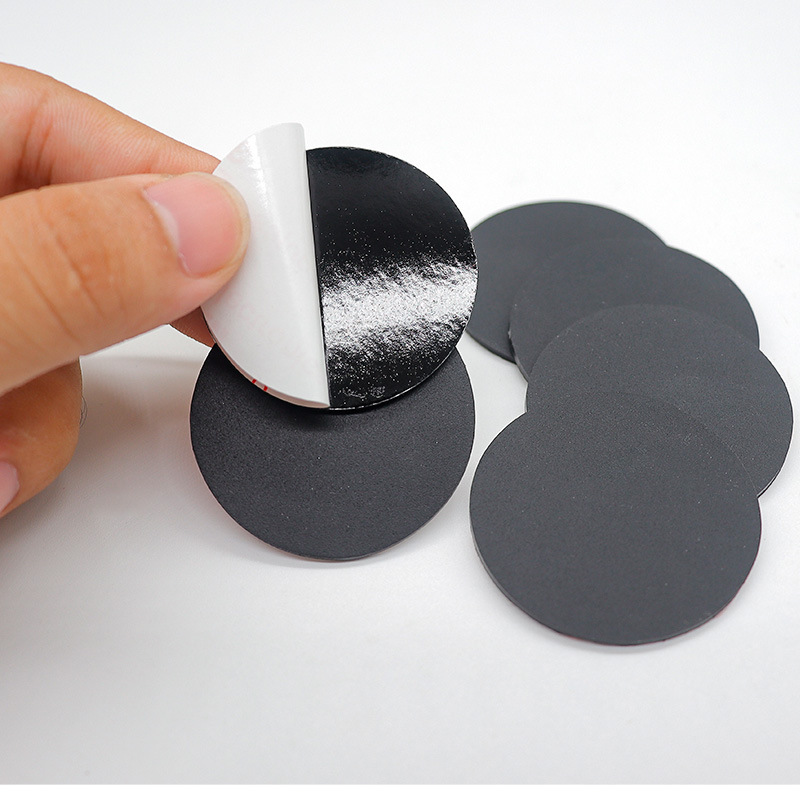 搪膠和環(huán)保硅膠的區(qū)別是什么 搪膠和環(huán)保硅膠的區(qū)別是什么